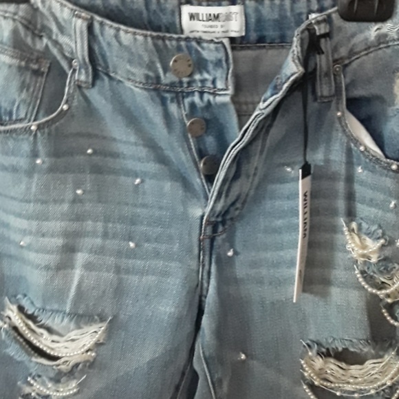 Jeans - Picture 2 of 3